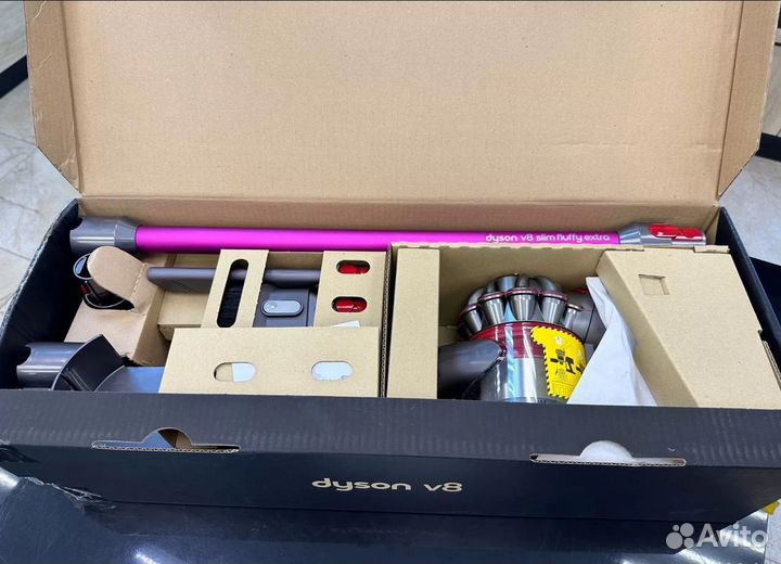 Пылесос Dyson V8 Slim Fluffy Extra Новый