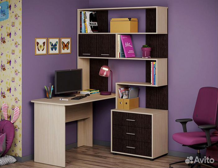 Угловой письменный стол