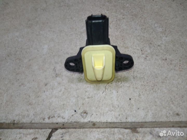 Датчик airbag Ford Kuga 2 CBS