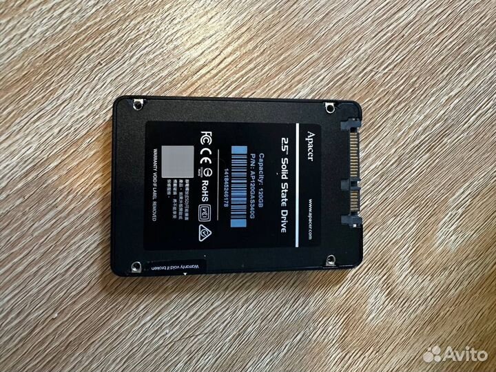 Материнская плата с процессором и памятью