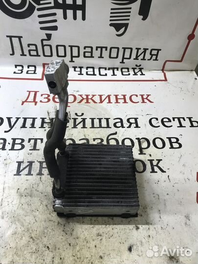 Испаритель кондиционера Nissan Pathfinder