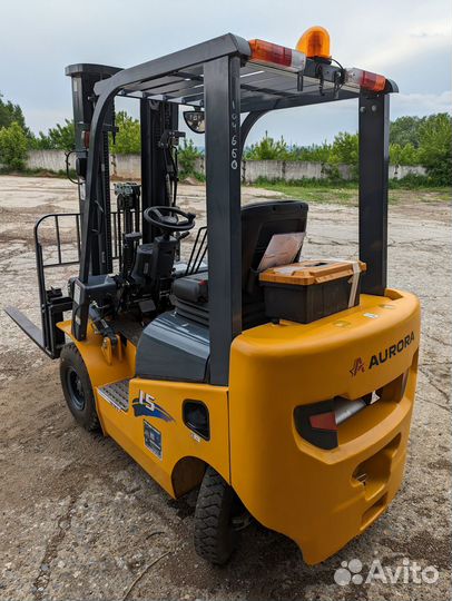 Вилочный погрузчик Heli CPCD15, 2022