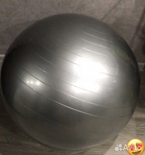 Гимнастический мяч