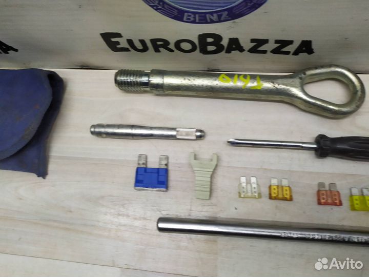 Дорожный набор Mercedes W221