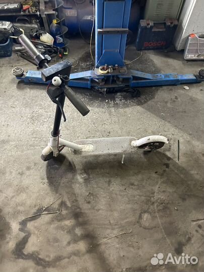 Электросамокат xiaomi m365 pro