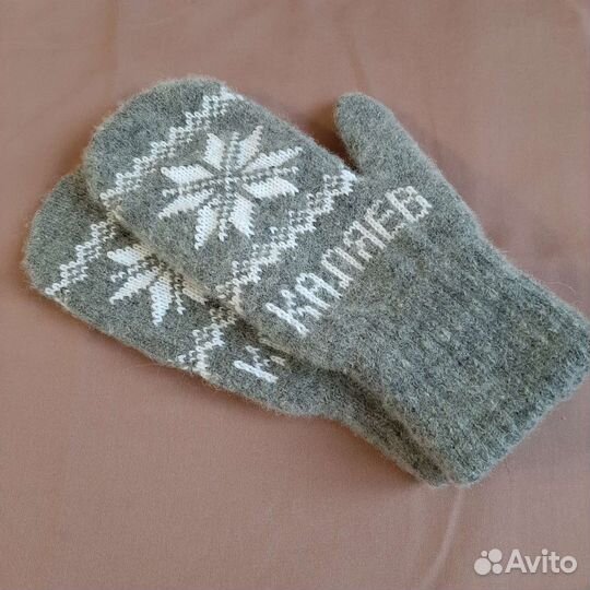 Варежки новые