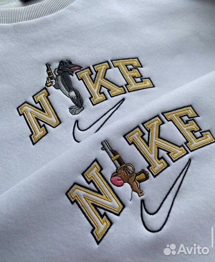 Одежда с вышивкой