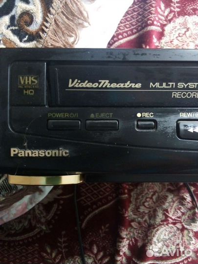 Видеомагнитофон panasonic