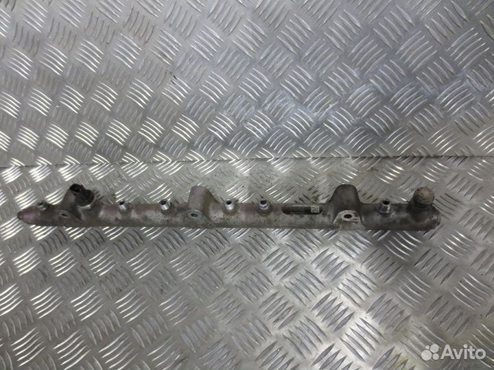 Топливно-распределительная рампа MAN 51103116082