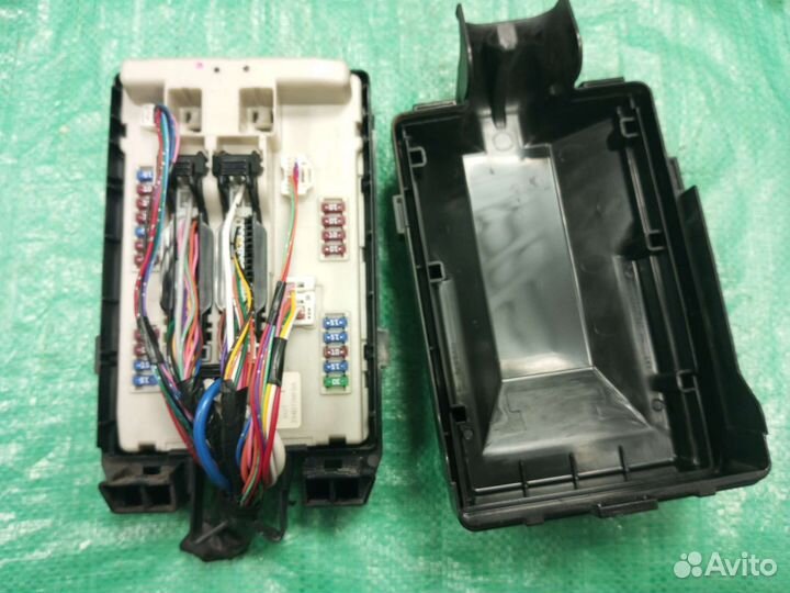 Блок предохранителей Nissan Fuga KY51