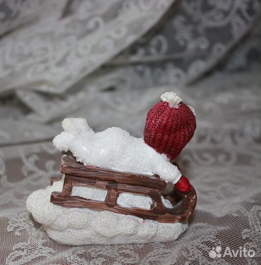 Подсвечник и фигурка для новогодних композиций