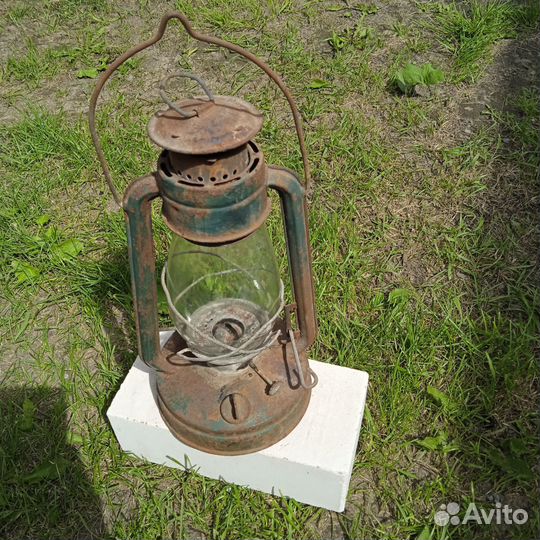 Керосиновая лампа