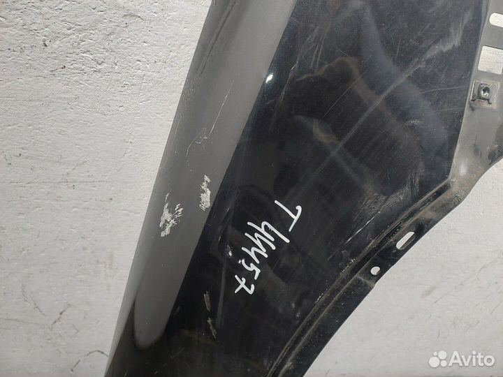 Крыло Volvo XC90, 2003