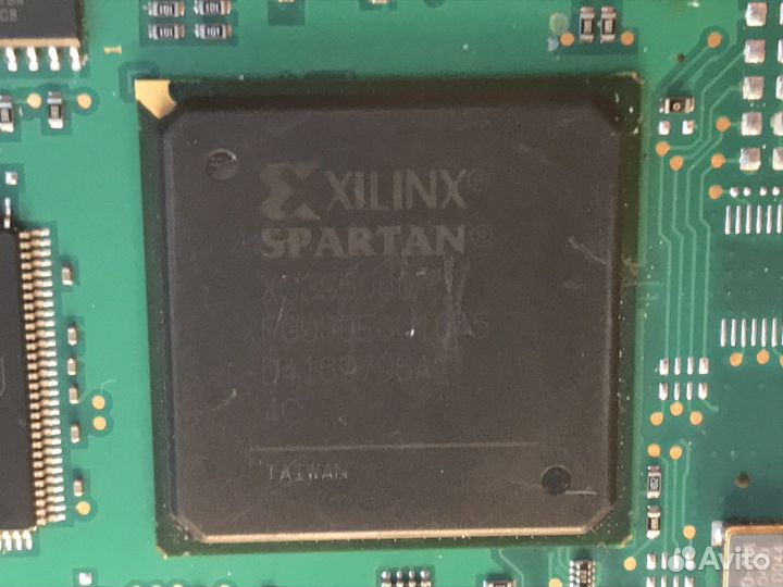 Xilinx spartan fpga XC3S5000