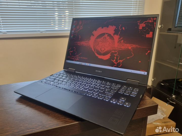 HP omen Laptop 15-en1005AX (Ryzen 5 / RTX 3060)