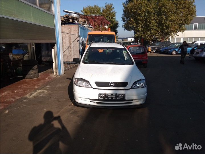 Разбор на запчасти Opel Astra G