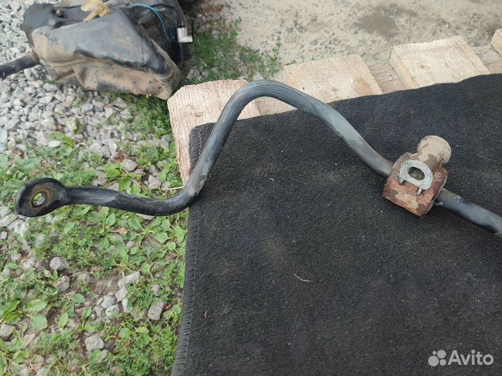 Mercedes w 211 задний стабилизатор