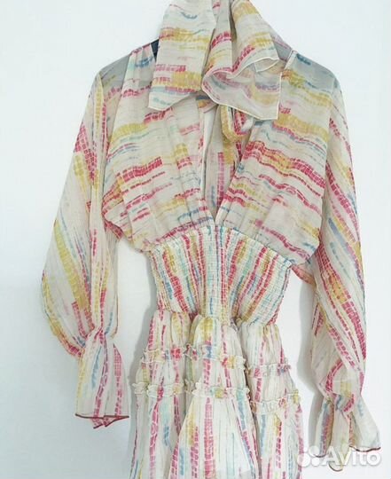 Платье пляжное revolve