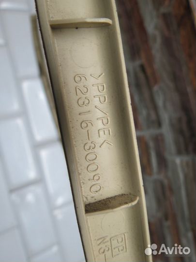 Накладка торпедо Lexus GS 300