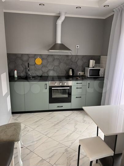 2-к. квартира, 61 м², 13/16 эт.