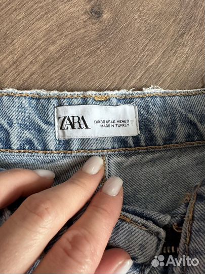 Джинсы zara