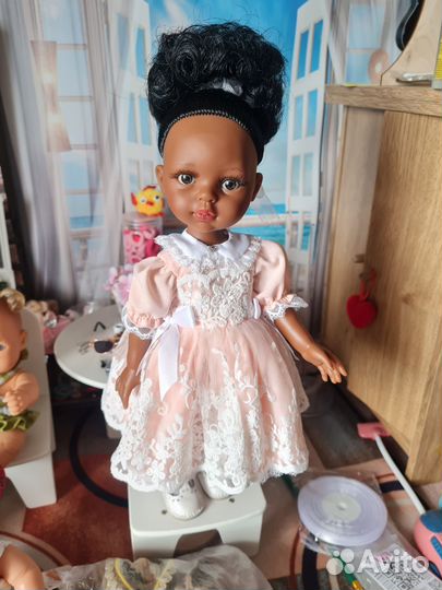 Паола Рейна Карла Нора Эпоха 2015г