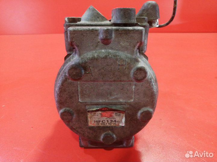 Компрессор кондиционера Honda Stepwgn RF1 B20B