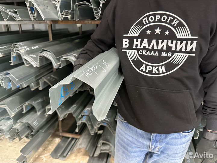 Правый кузовной Порог Opel Astra J
