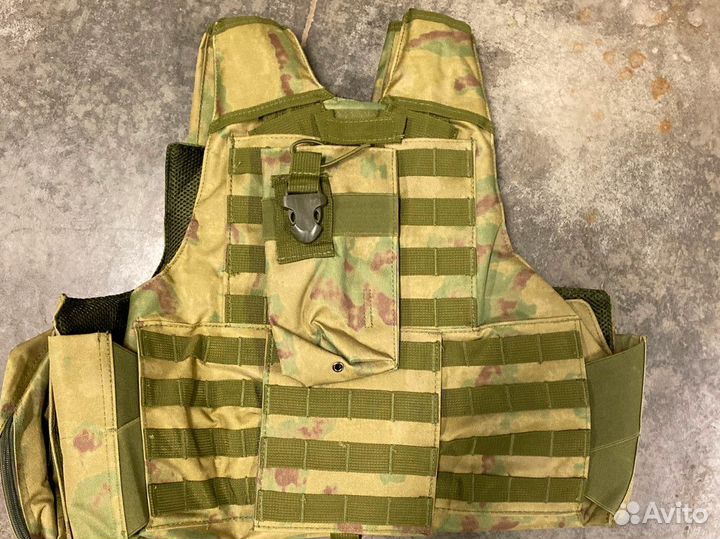 Бронежилет / Плитник