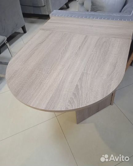 Стол книжка