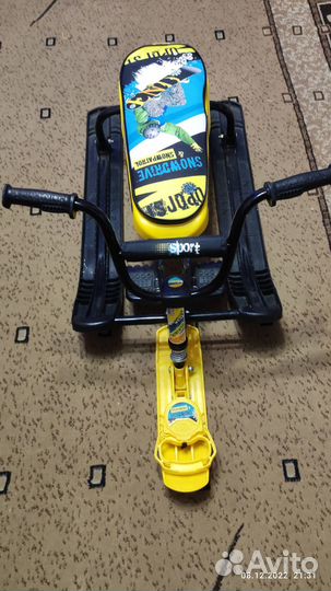 Детский снегокат