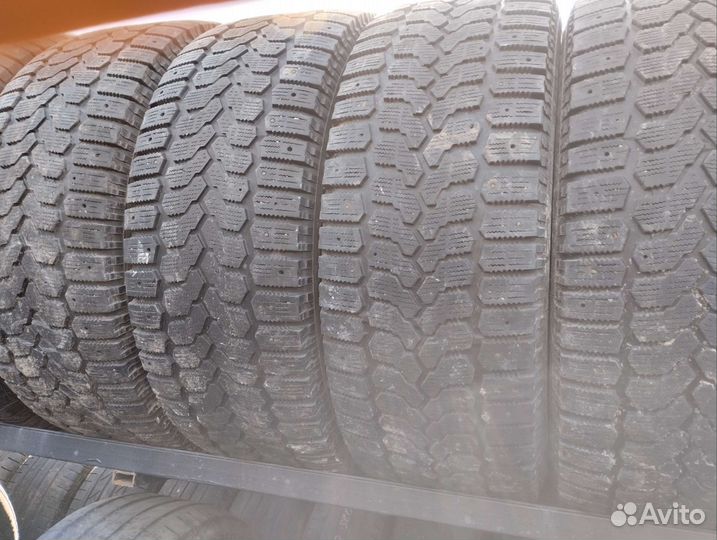 Yokohama Ice Guard Stud IG55 265/65 R17