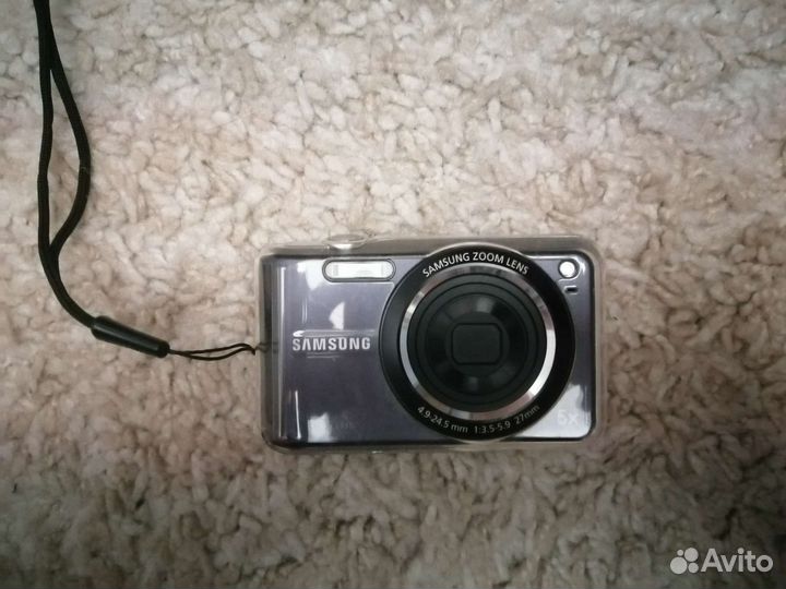 Компактный фотоаппарат