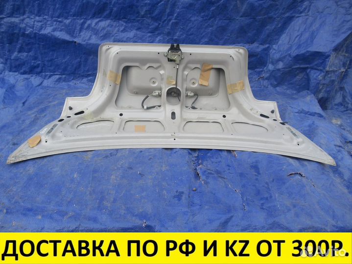 Крышка багажника Toyota Corolla 644011A640