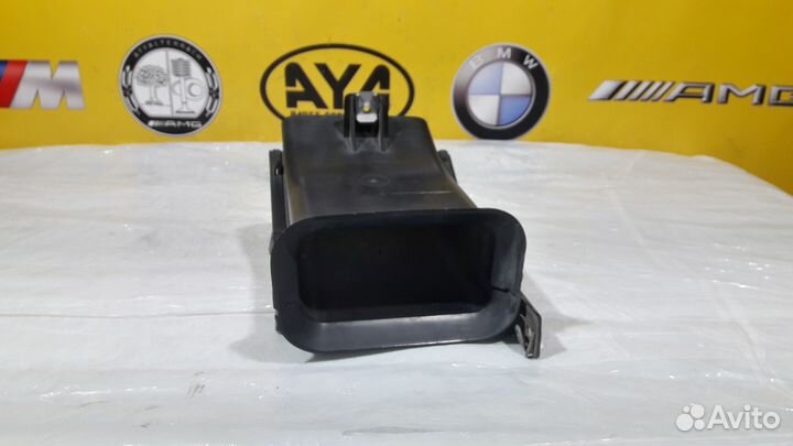 Воздуховод тормозного диска левый BMW E60