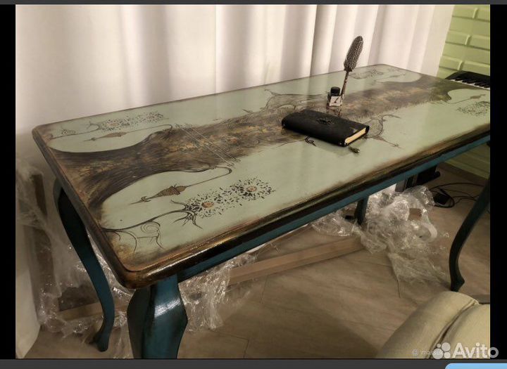 Стол Маркиз