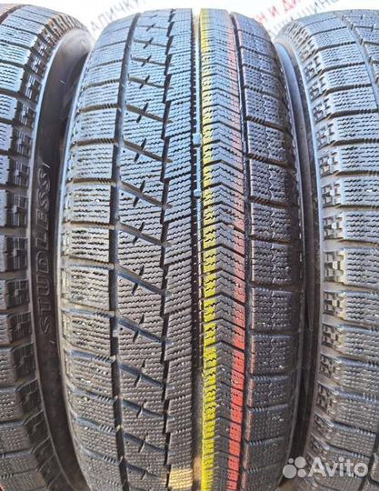 Bridgestone Blizzak VRX 185/60 R15 96U