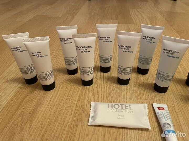 Набор миниатюр