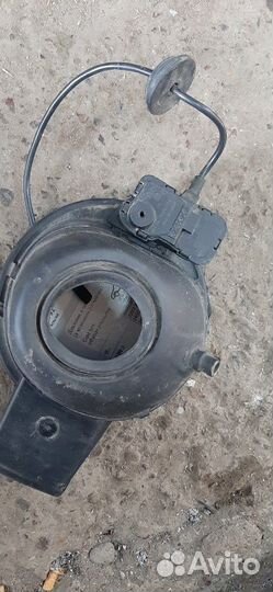 Volkswagen polo лючок бензобака