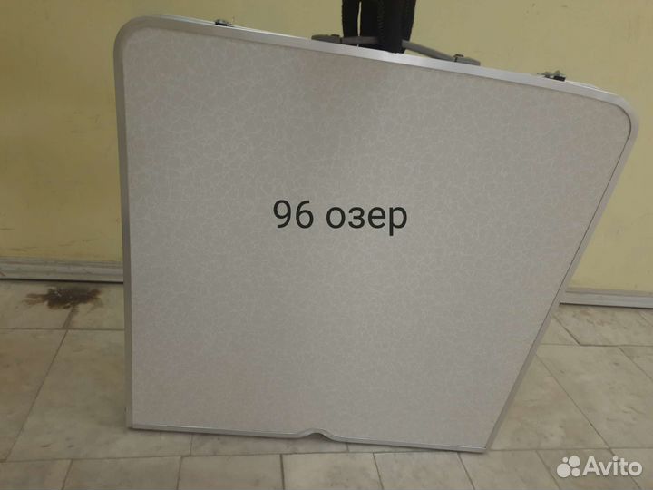 Стол белый туристический с 4 табуретами