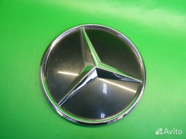 Эмблема в решетку радиатора Mercedes-benz w447 Vit