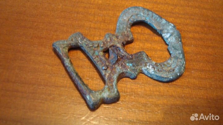 Ременная пряжка, крупная. Средневековье