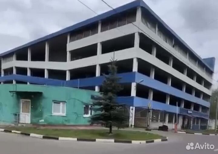 Triangle PL02 275/40 R20 106V