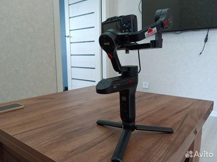 Стабилизатор для фотоаппарата, телефона, камеры