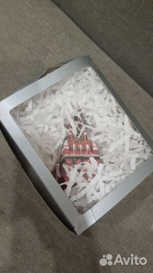 Елочная игрушка спасская башня кремля