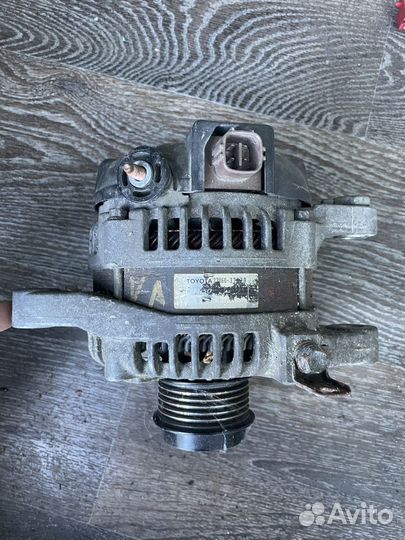 Генератор toyota corolla fielder