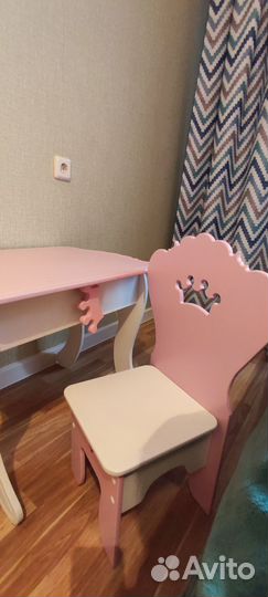 Детский стол и стул