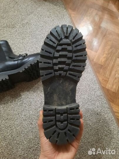 Зимние ботинки