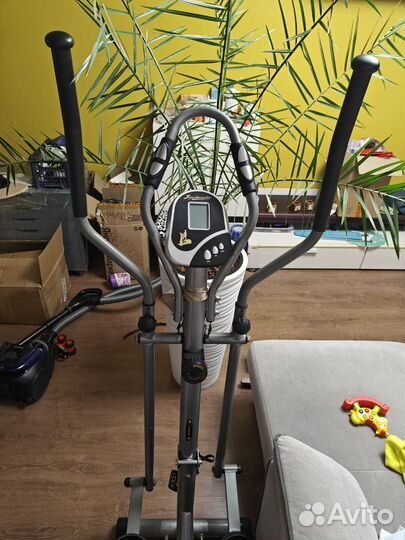 Эллиптический тренажер