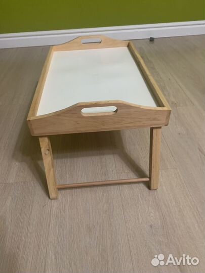 Столик поднос на кровать